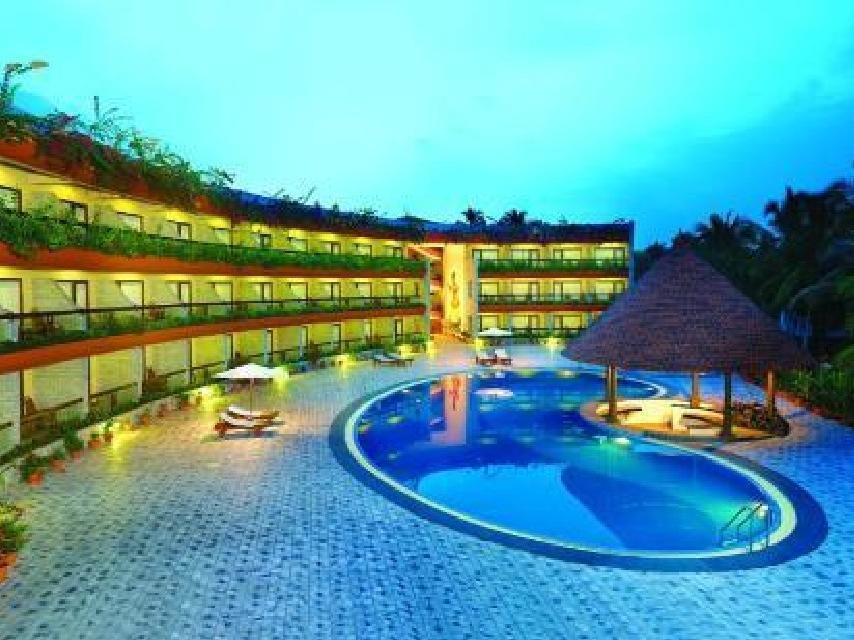 Uday Suites - The Airport Hotel Thiruvananthapuram Exteriör bild